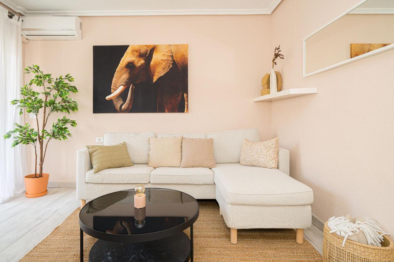 Casa Terra: 50 Meters From The