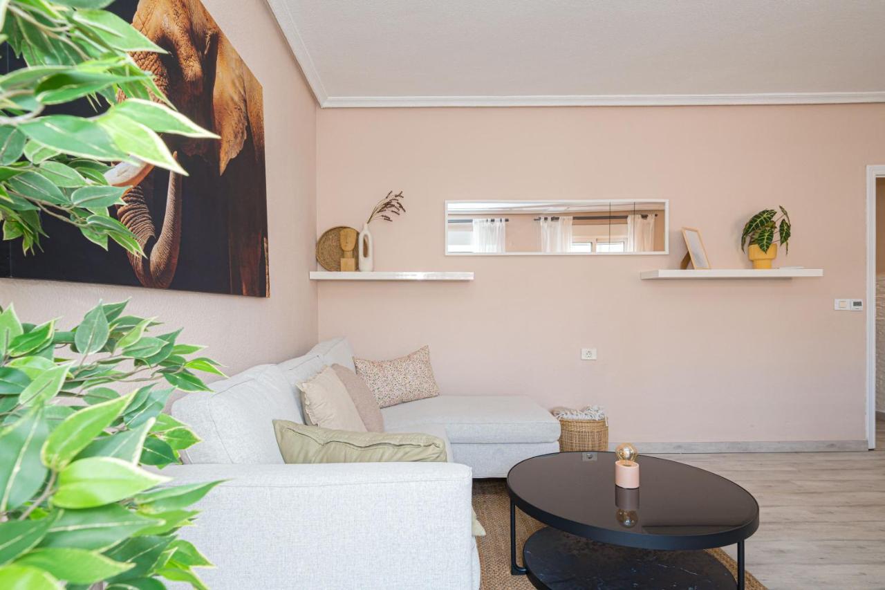 Casa Terra: 50 Meters From The *